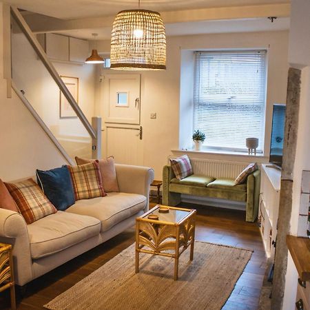 Spa Garden Cottage - Upper Hopton Mirfield Dış mekan fotoğraf