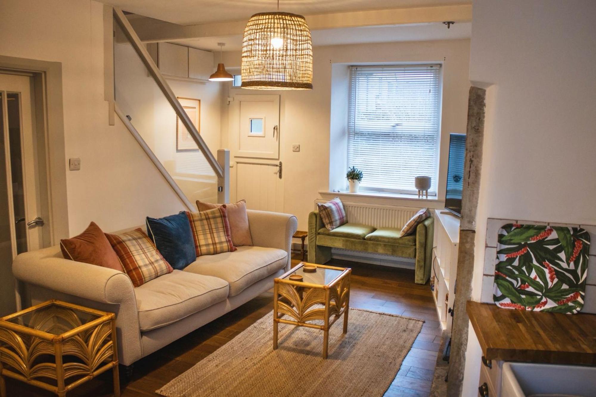 Spa Garden Cottage - Upper Hopton Mirfield Dış mekan fotoğraf
